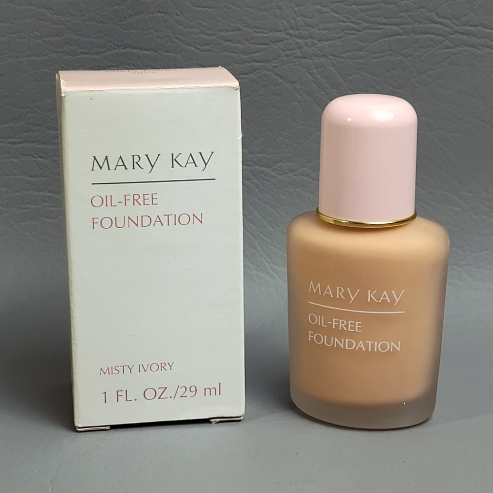 Mary Kay Oil Free Liquid Foundation Misty Ivory 3855 NEW NOS 100% Fragrance Free